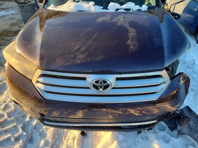 2012 TOYOTA HIGHLANDER BASE  