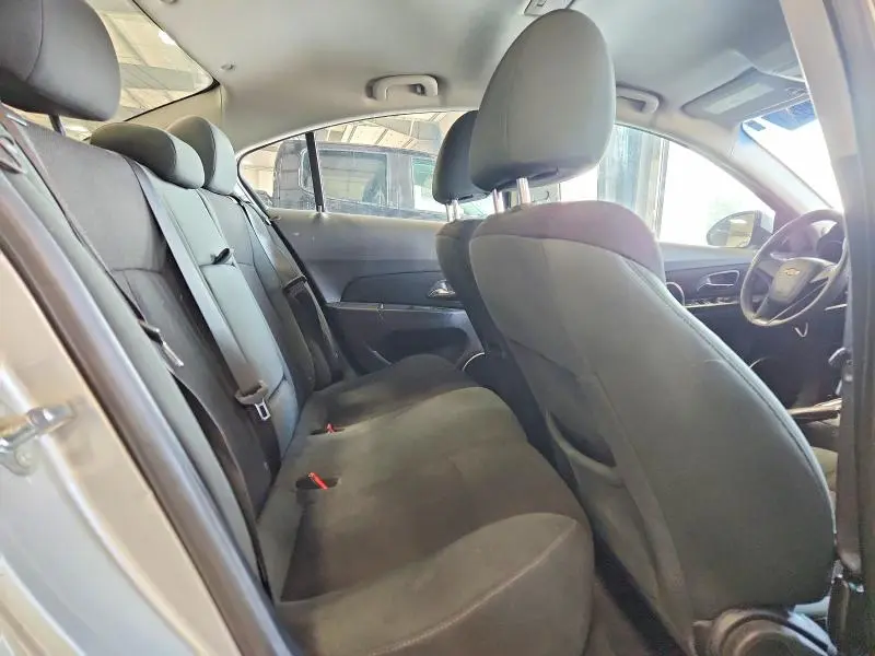 2011 CHEVROLET CRUZE LT  