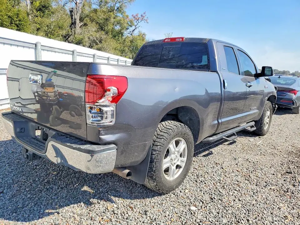 2013 TOYOTA TUNDRA DOUBLE CAB SR5  