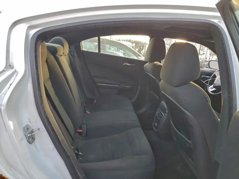 2013 DODGE CHARGER SXT  