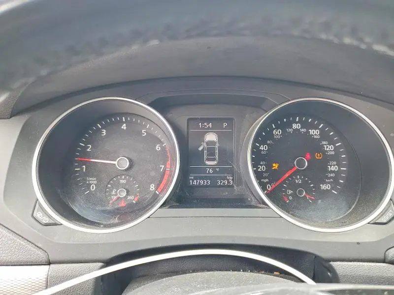 2017 VOLKSWAGEN JETTA SE  