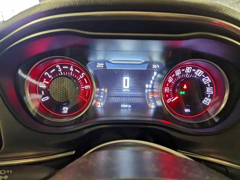 2017 DODGE CHALLENGER SXT  