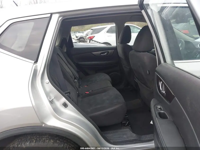 2015 NISSAN ROGUE S
