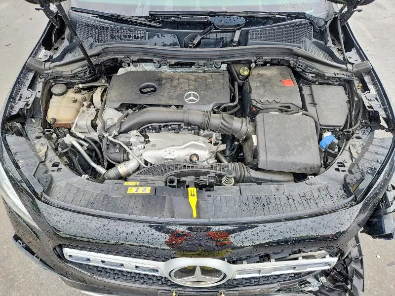 2021 MERCEDES-BENZ GLA 250 4MATIC  