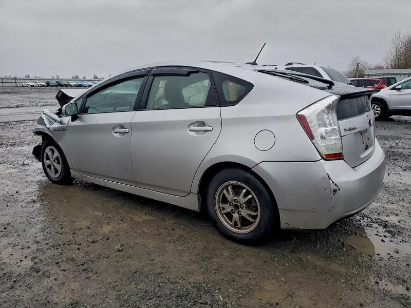 2010 TOYOTA PRIUS   