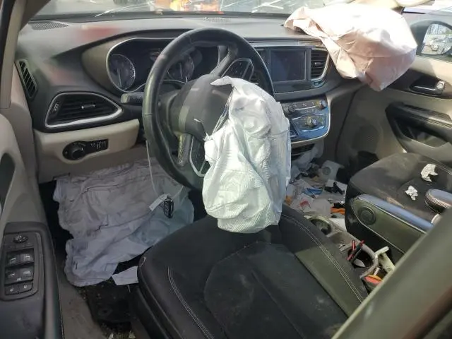 2020 CHRYSLER VOYAGER LX  