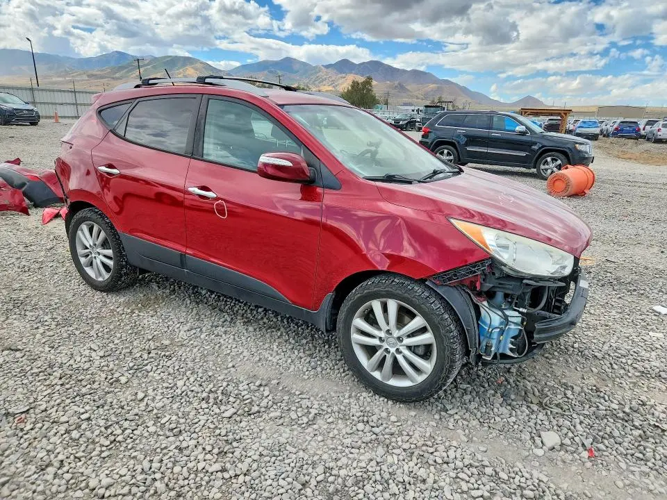 2013 HYUNDAI TUCSON LIMITED  