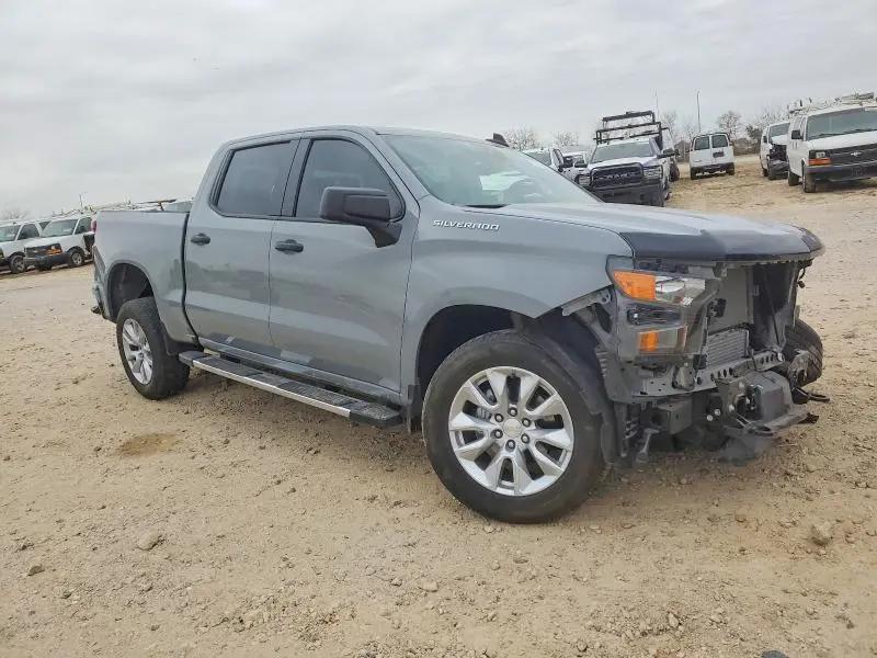 2024 CHEVROLET SILVERADO C1500 CUSTOM  