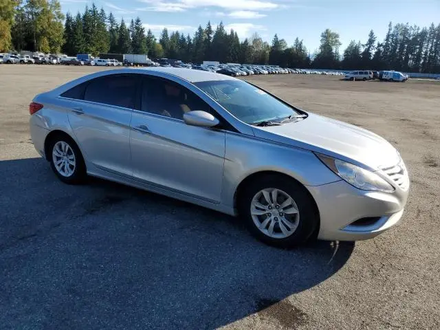 2012 HYUNDAI SONATA GLS  