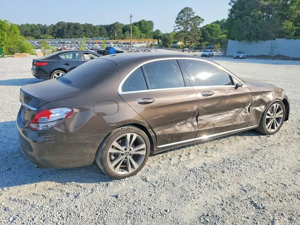 2017 MERCEDES-BENZ C 300  