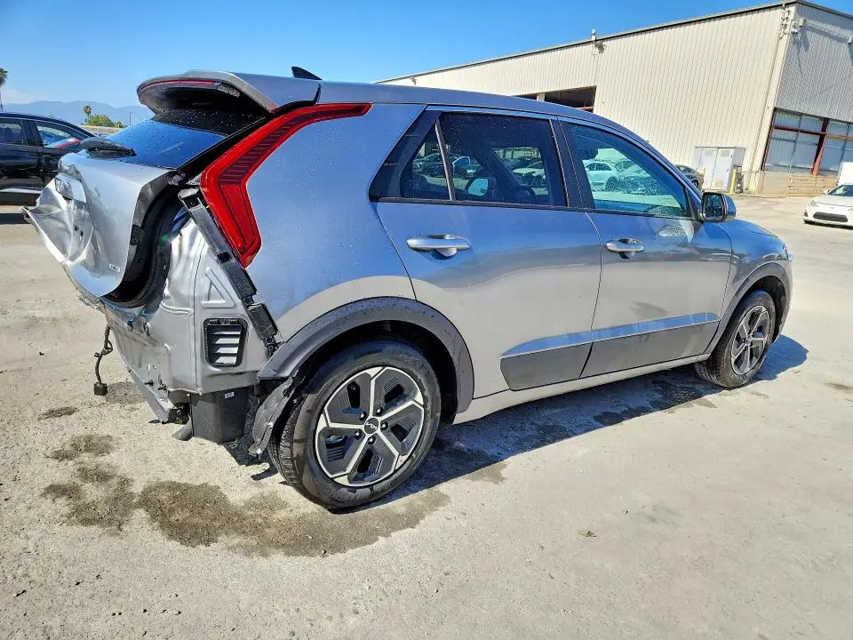 2026 KIA NIRO LX  