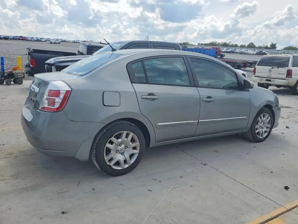 2010 NISSAN SENTRA 2.0  