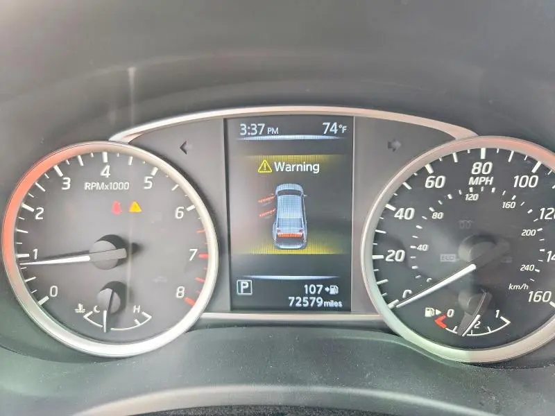 2017 NISSAN SENTRA SR  