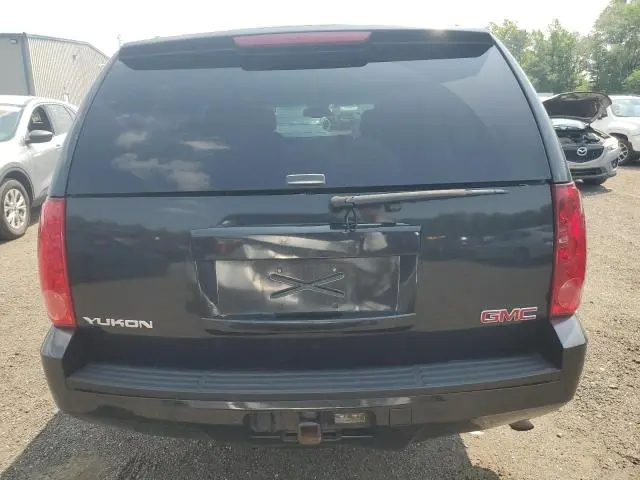 2013 GMC YUKON SLE  