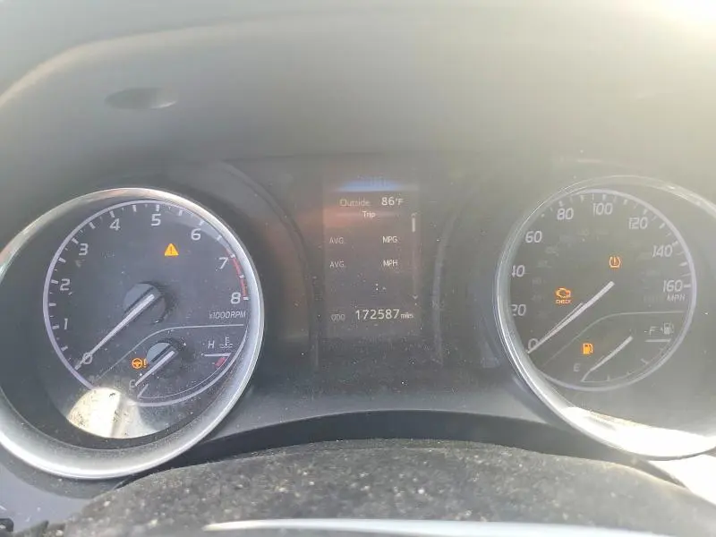 2018 TOYOTA CAMRY LE  