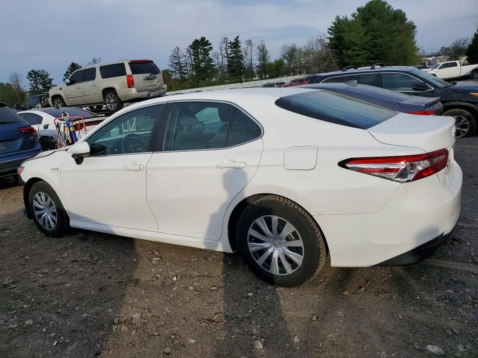 2018 TOYOTA CAMRY LE  