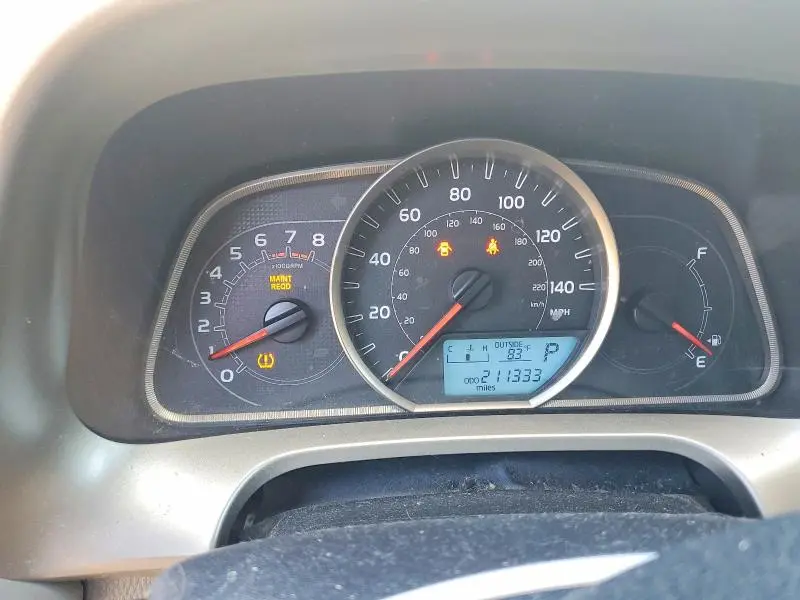 2014 TOYOTA RAV4 LE  