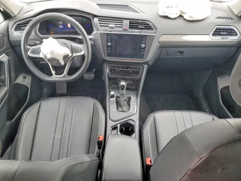 2024 VOLKSWAGEN TIGUAN SE  