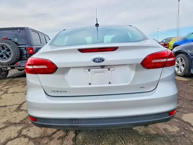 2018 FORD FOCUS SE  