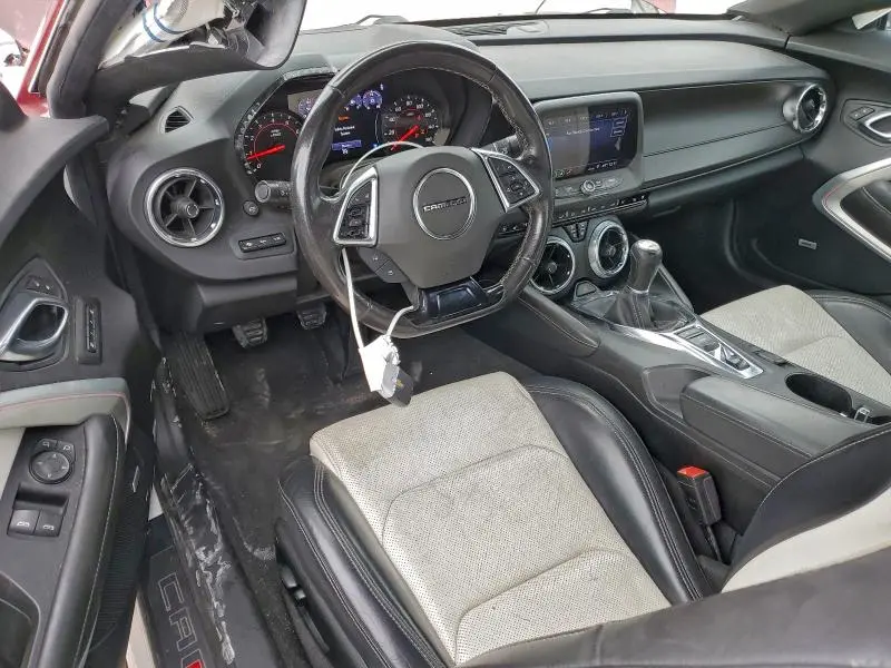 2019 CHEVROLET CAMARO LT  