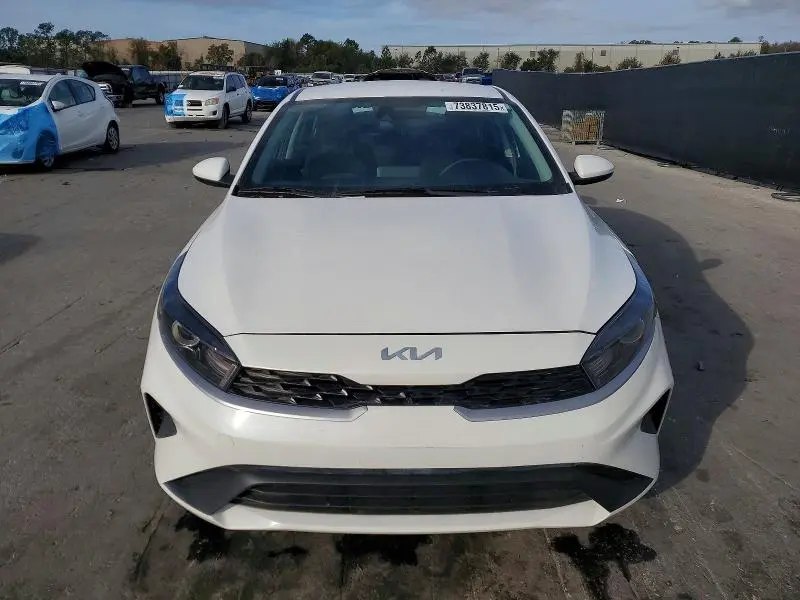 2024 KIA FORTE   