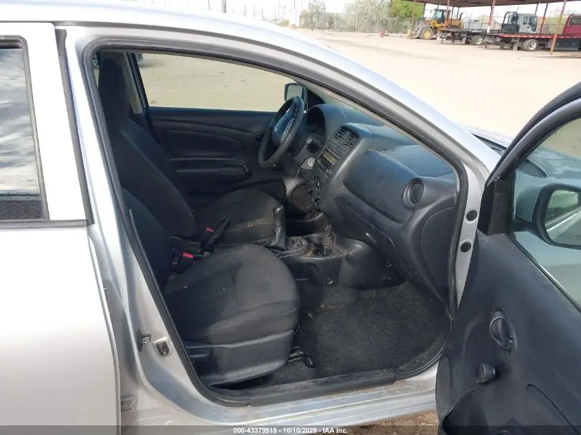 2017 NISSAN VERSA 1.6 S