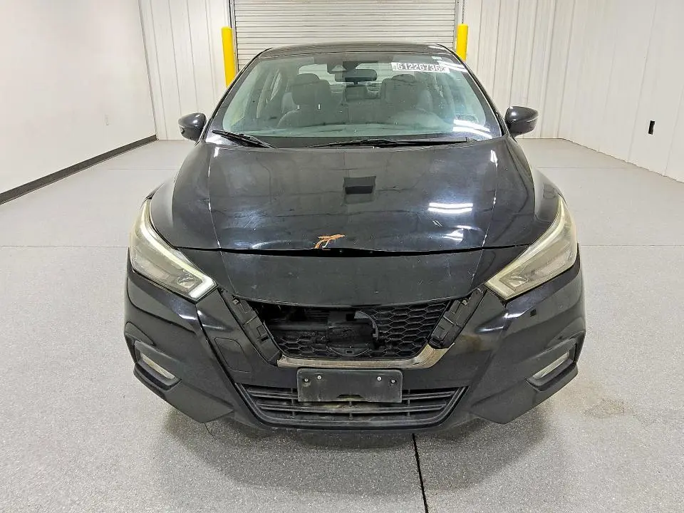 2020 NISSAN VERSA SR  