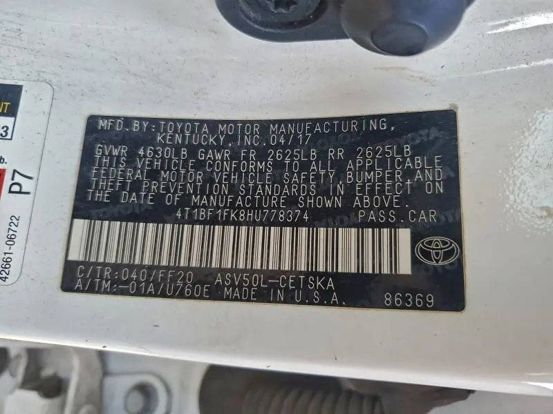 2017 TOYOTA CAMRY LE  