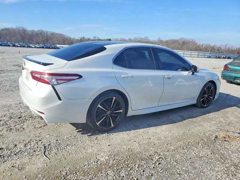 2020 TOYOTA CAMRY XSE  