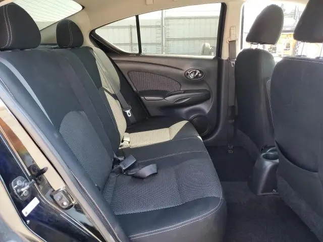 2015 NISSAN VERSA S  