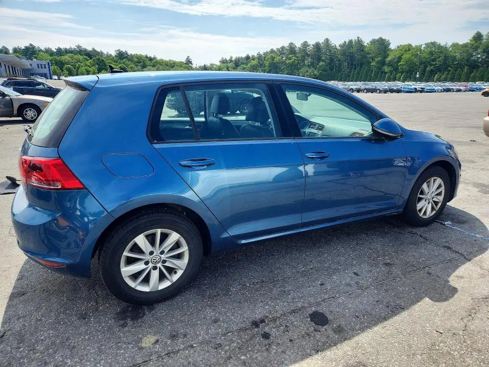 2015 VOLKSWAGEN GOLF   