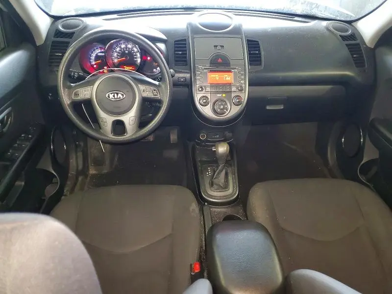2011 KIA SOUL +  