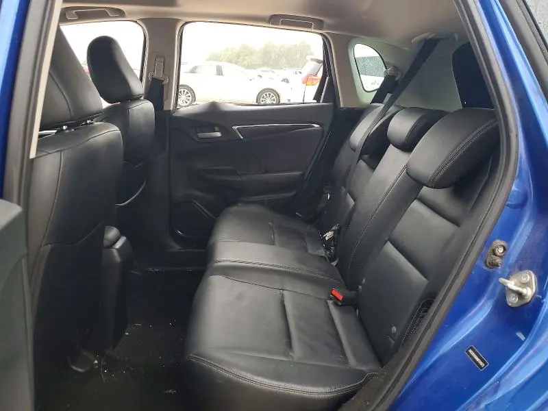 2017 HONDA FIT EX  