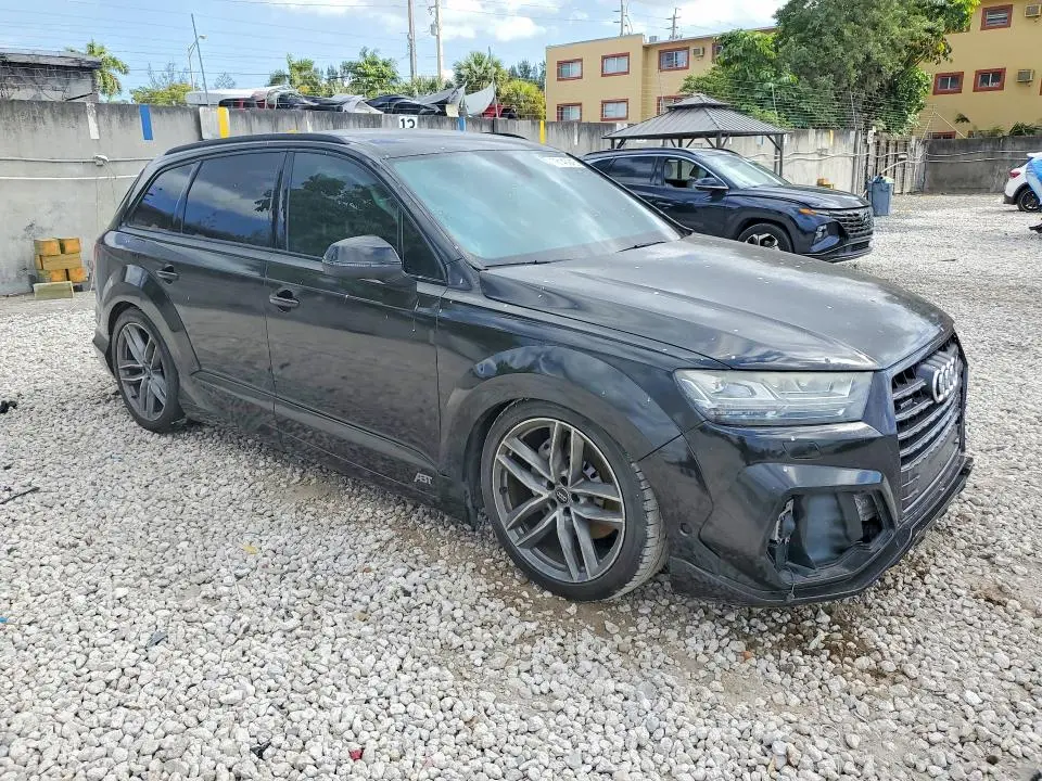 2017 AUDI Q7 PRESTIGE  