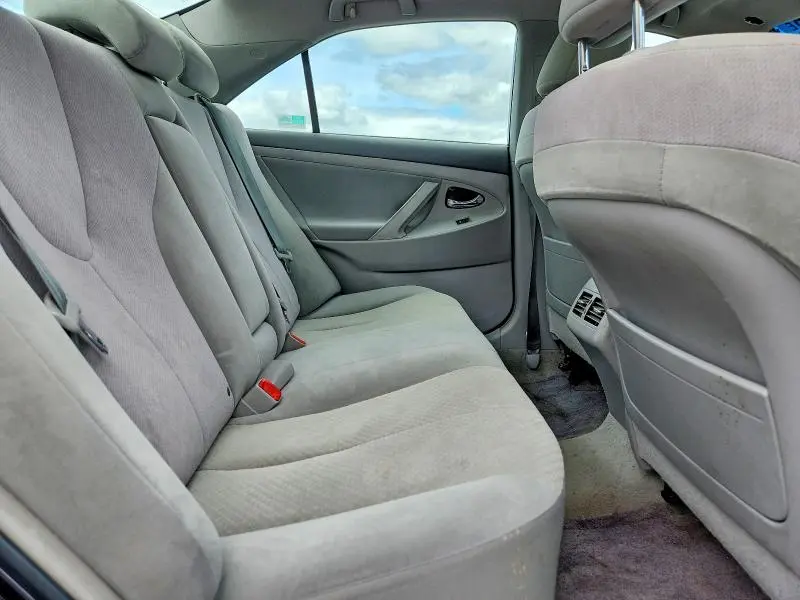 2010 TOYOTA CAMRY HYBRID  