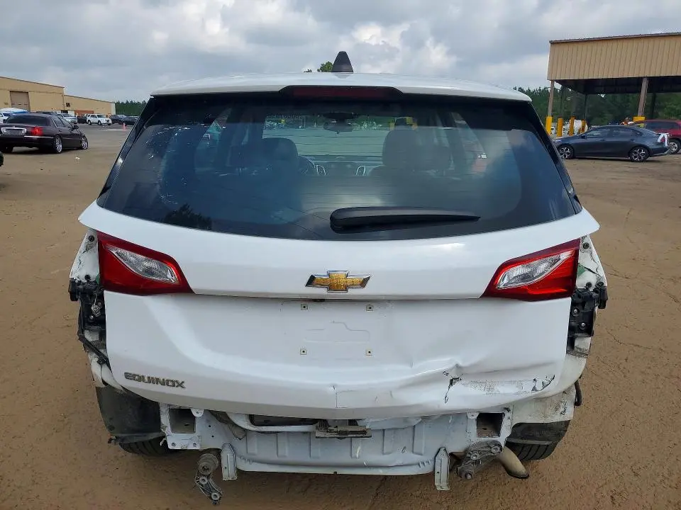 2018 CHEVROLET EQUINOX LS  