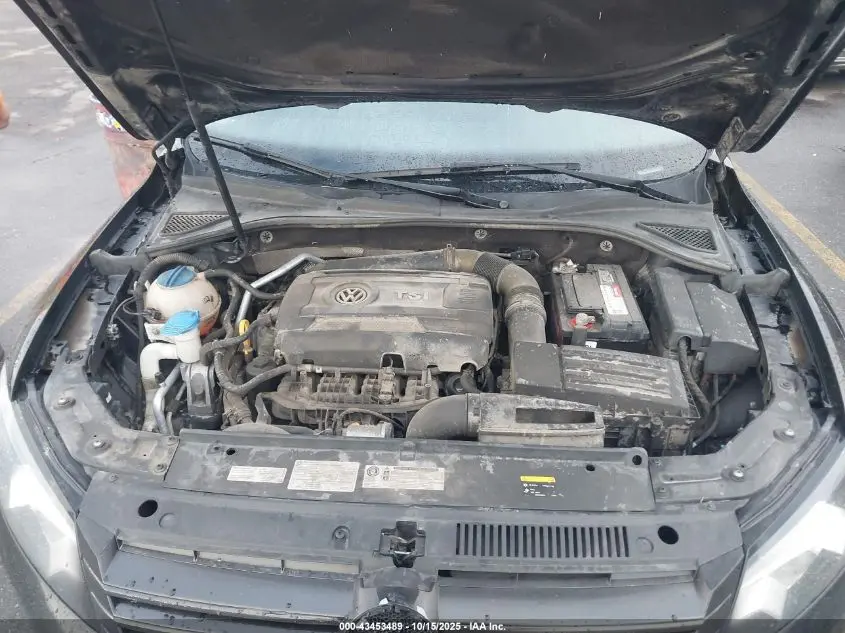 2015 VOLKSWAGEN PASSAT 1.8T SE