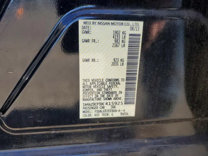 2013 NISSAN LEAF S  