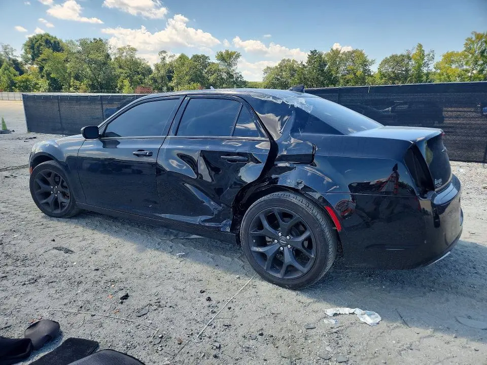 2023 CHRYSLER 300 TOURING  