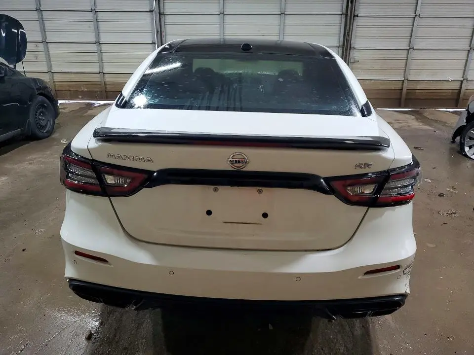 2021 NISSAN MAXIMA SR  