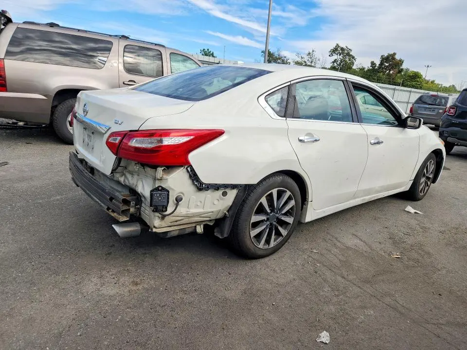 2017 NISSAN ALTIMA 2.5 SV  