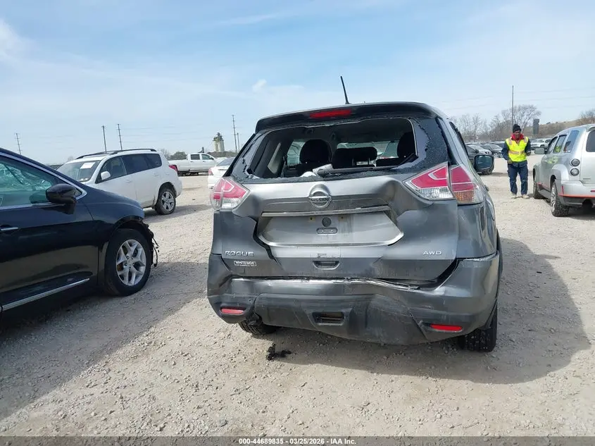 2016 NISSAN ROGUE S