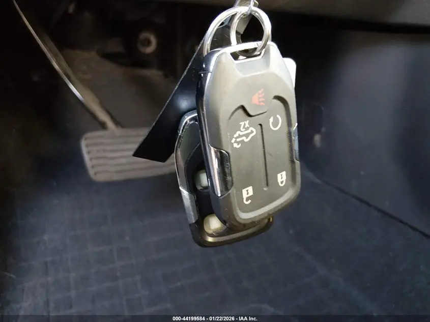 2020 CHEVROLET SILVERADO 1500 4WD  SHORT BED RST