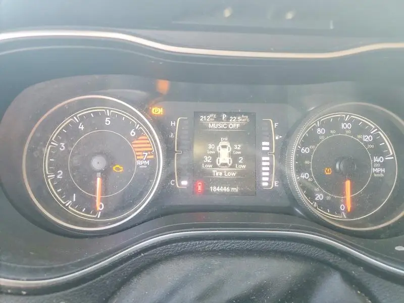 2019 JEEP CHEROKEE LATITUDE  