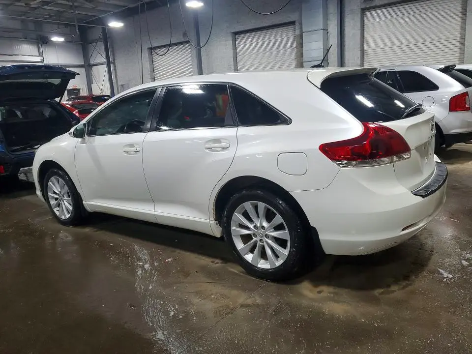 2013 TOYOTA VENZA LE  