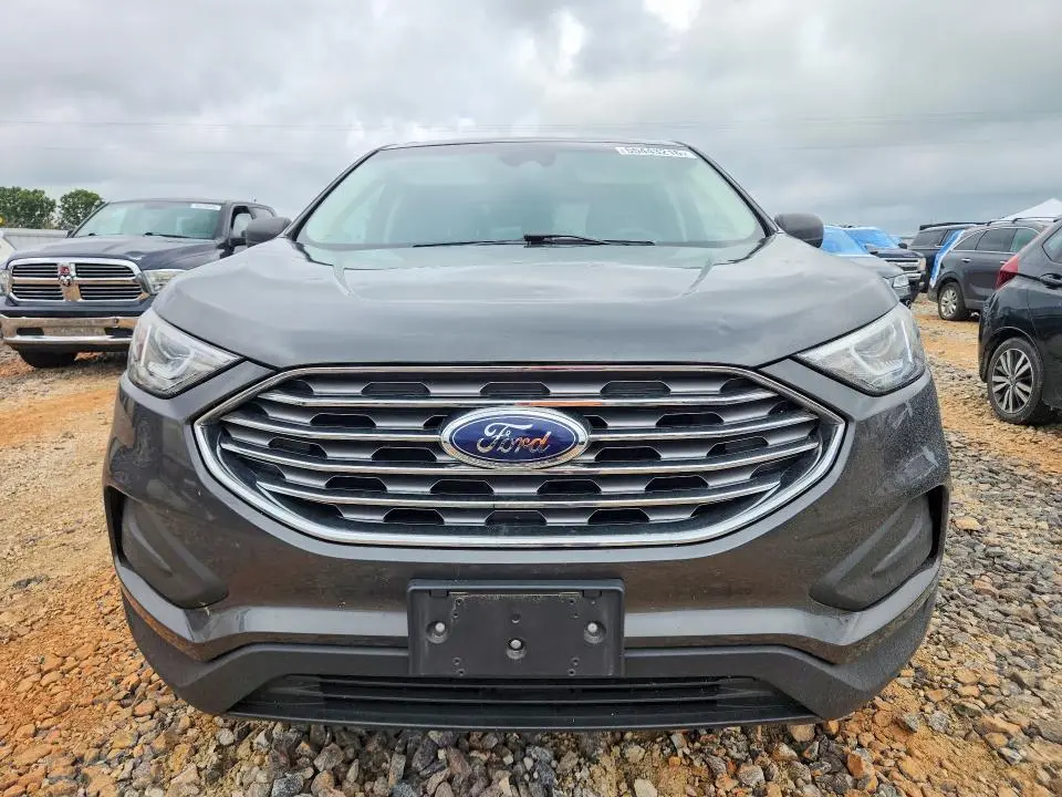 2020 FORD EDGE SE  
