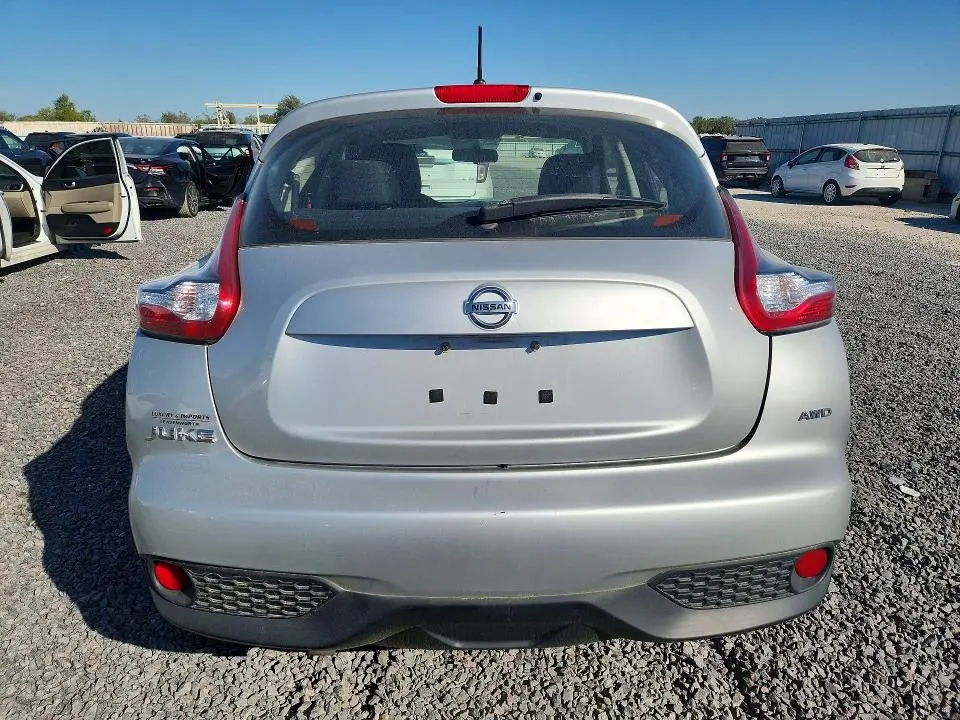 2016 NISSAN JUKE S  