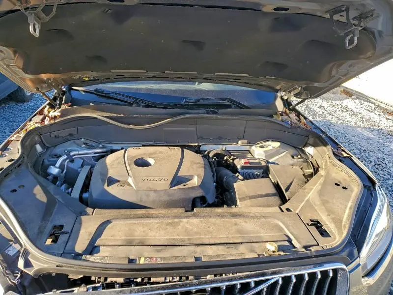 2020 VOLVO XC90 T5 MOMENTUM  