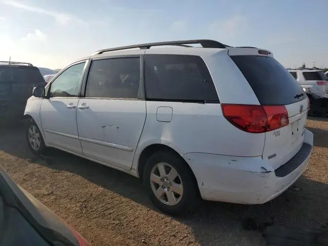2010 TOYOTA SIENNA CE  