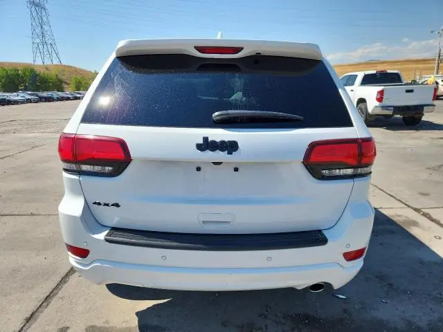 2022 JEEP GRAND CHEROKEE LAREDO E  